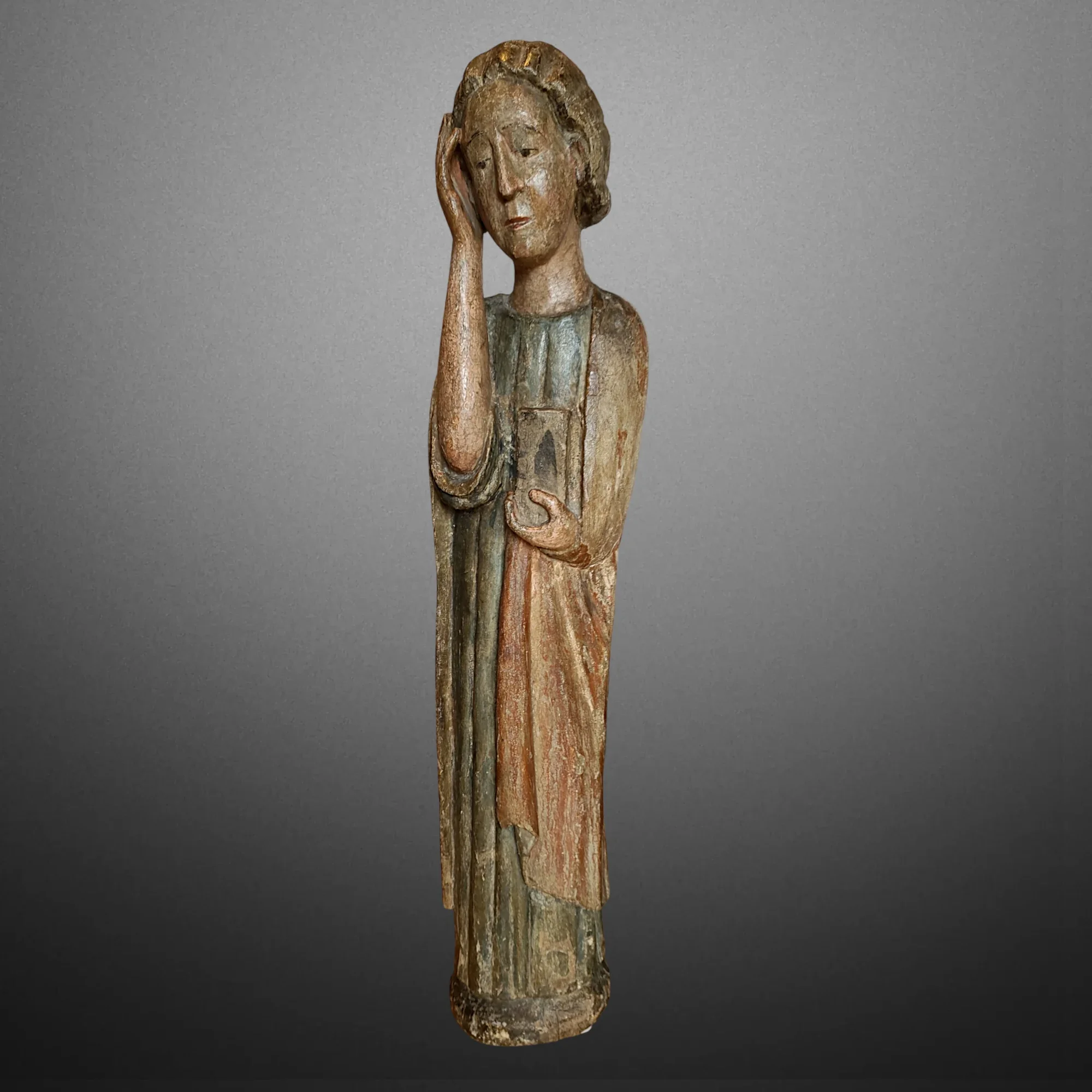 Heiliger Johannes am Kalvarienberg. Polychromiertes Holz. Ansicht Nummer 1
