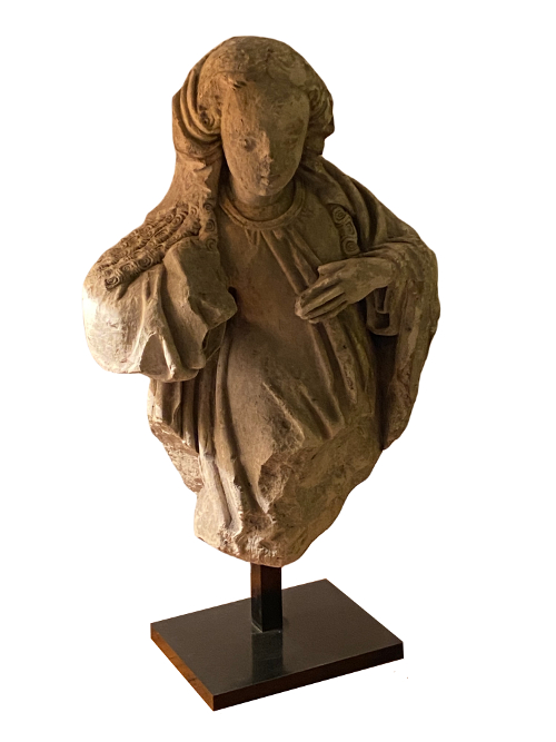 Important bust of a virgin of the Annunciation.