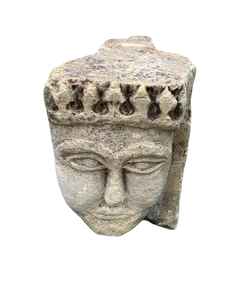 Corbel depicting a crowned queen.-2