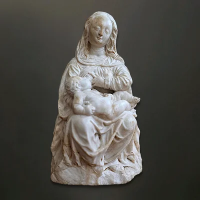 Alabaster Virgin and Child. Southern Netherlands. Main view of the sculpture