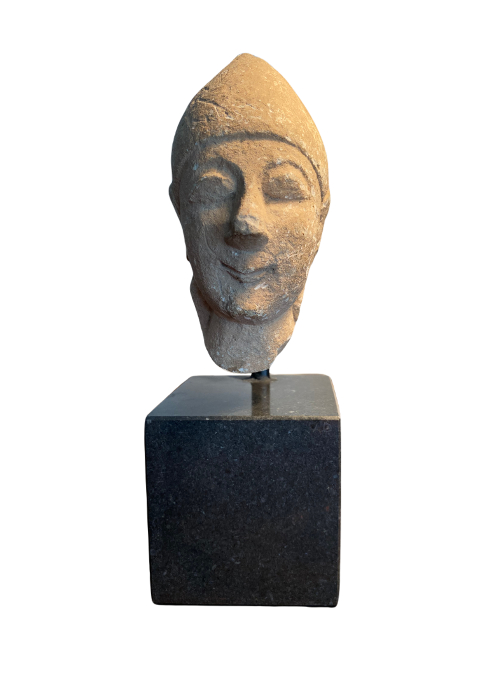 Tête de statue votive chypriote. Chypre archaïque.-4
