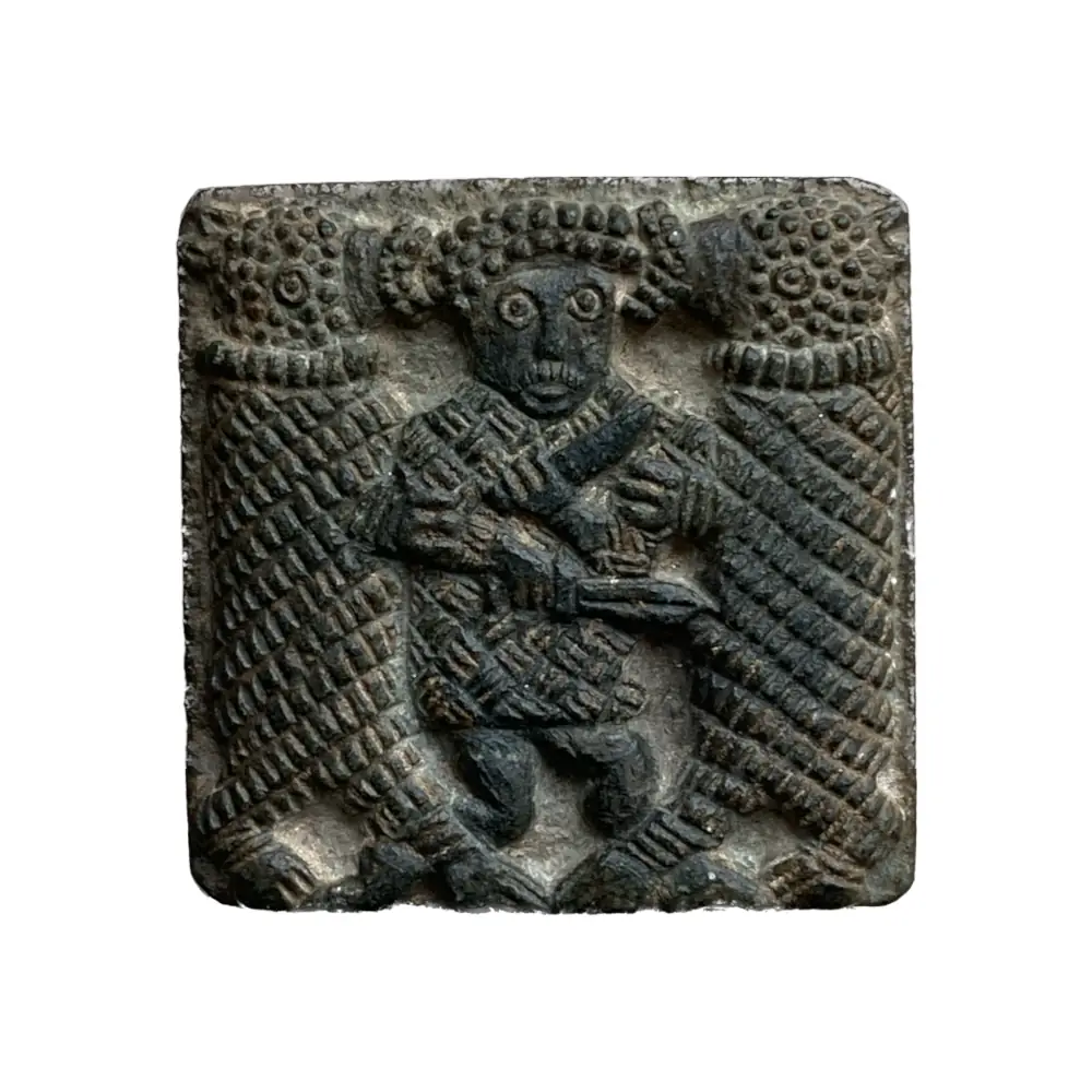 Plaque période de Vendel pré-viking type de Torslunda,  Pierre métamorphique, Suède