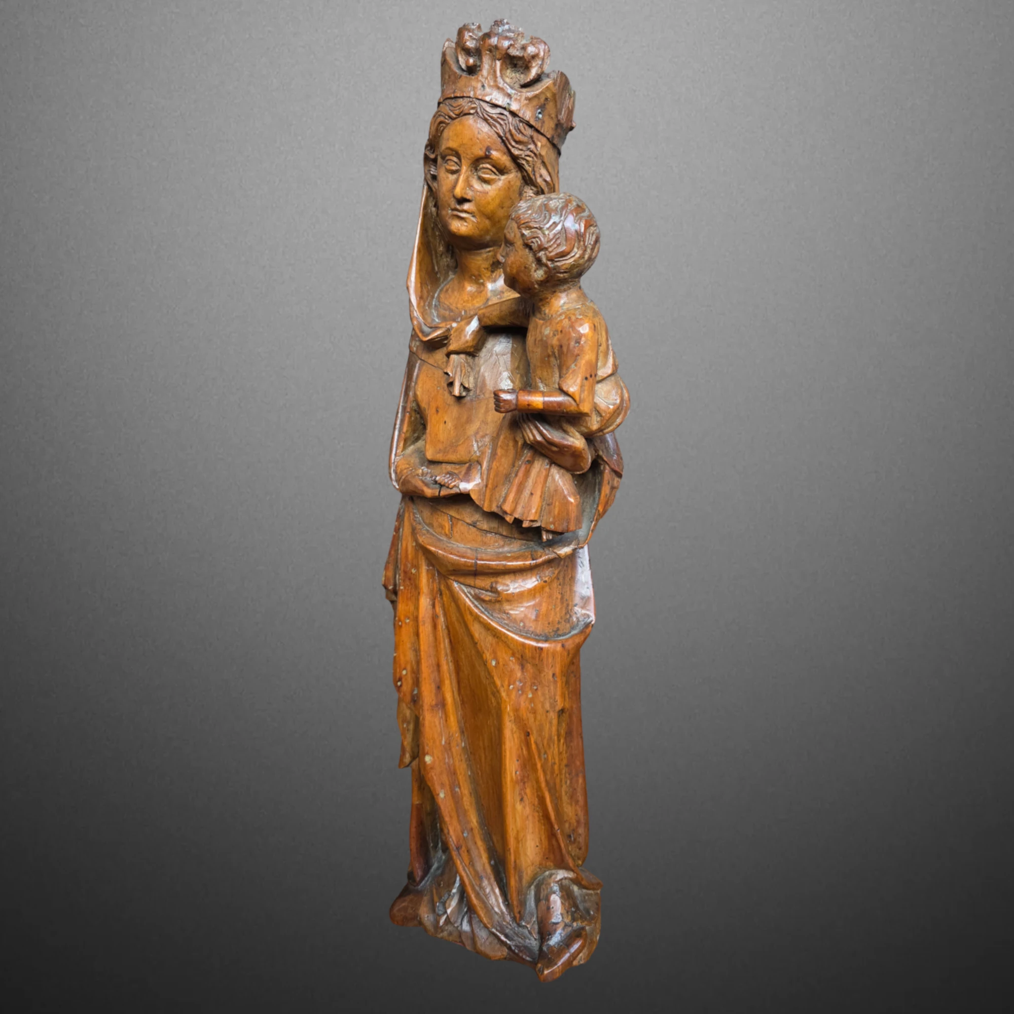 Vierge à l’Enfant gothique - Est de la France. Milieu du XIVe siècle. Vue numéro 4